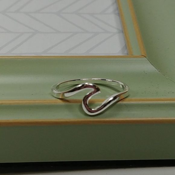 Silver Gold Ocean Wave Ring - Picture 4 of 7